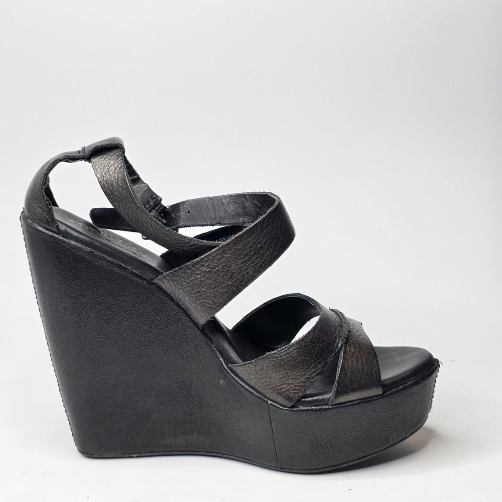 Kork-Ease Gracen Sandals Women's 6 Metallic Black Leather Buckle Platform Wedge - Picture 4 of 16